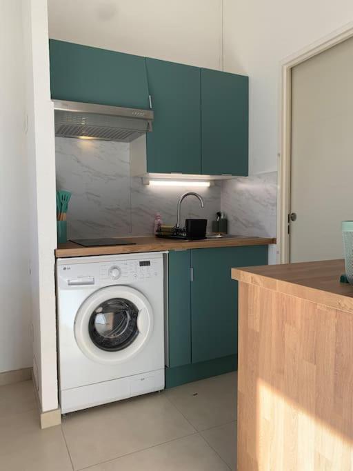 Maisonnette Dans Belle Residence Saint-Vallier-de-Thiey Dış mekan fotoğraf