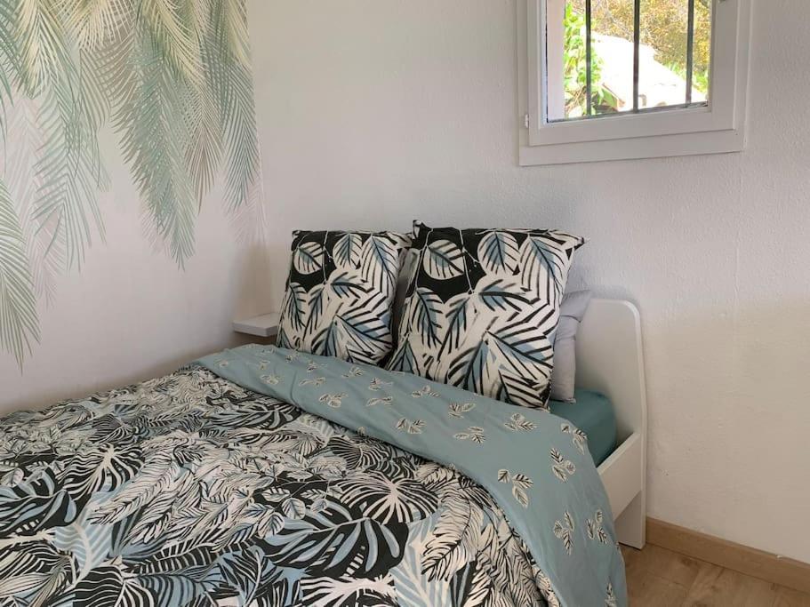 Maisonnette Dans Belle Residence Saint-Vallier-de-Thiey Dış mekan fotoğraf